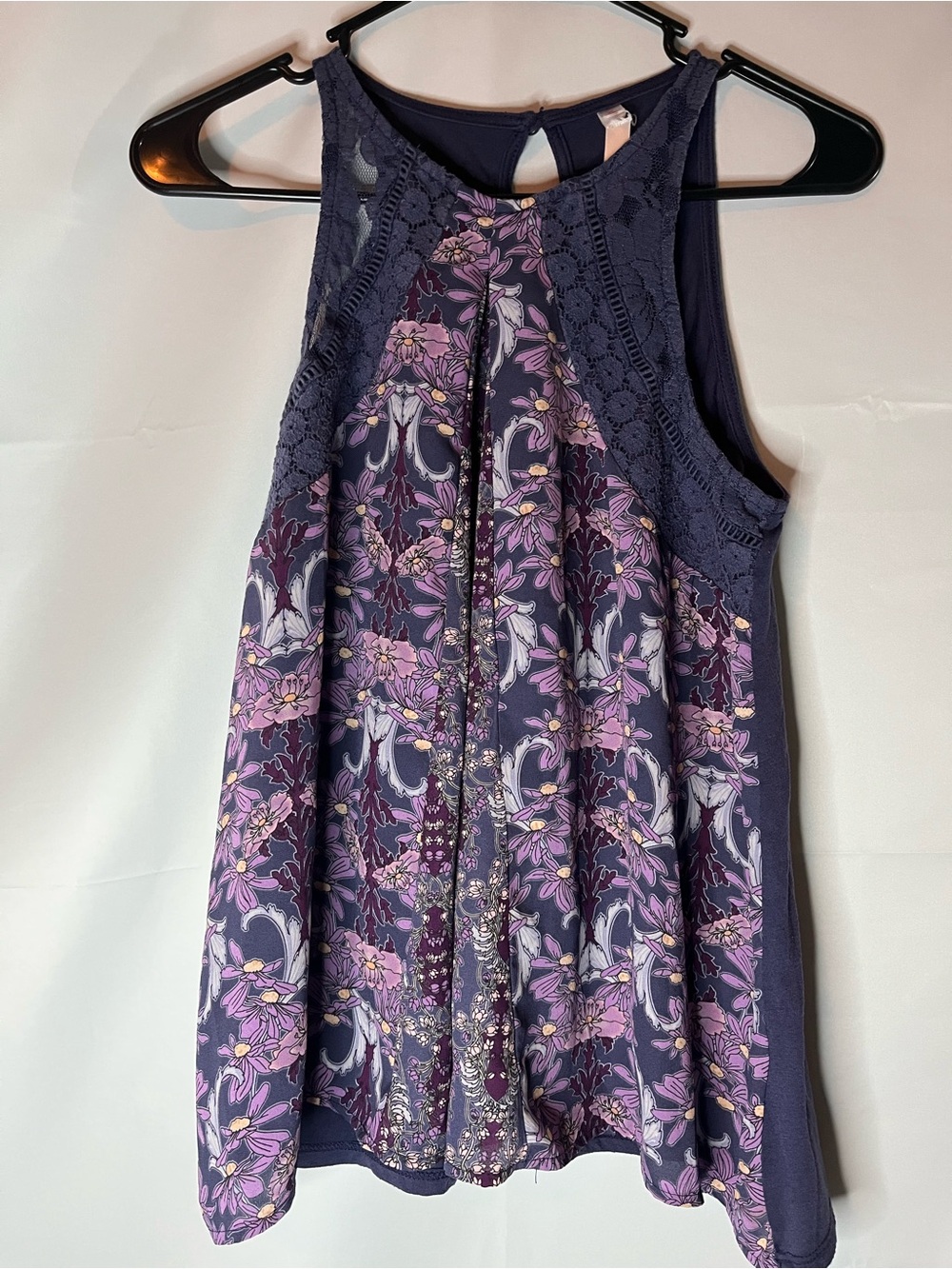 Xhilaration Purple Floral Lace-Trim Sleeveless Blouse